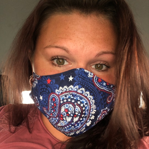 Meet your Posher, Maren - Picture 2 of 3